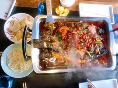 -辣尚瘾·烤鱼·新川菜(交大直营店)