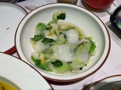 本味鲜嫩土白菜-老湘亲·品鉴湘菜(蔡塘爱琴海店)