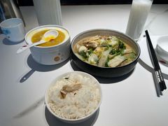 -虹泥小厨(南国花园总店)