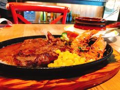 -玛格萝妮(汇智国际商业中心店)