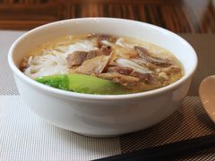 粉汤-海南新燕泰大酒店·早午自助餐丹利朗西餐厅