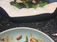 乾隆白菜-局气 烤鸭·北京菜(光华路店)