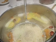 -犇鼎牛潮汕牛肉火锅(新辰里学清路店)