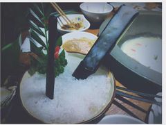 -咕嘟草帽鱼·牛奶一样的鲜鱼汤(包河万达广场创始店)