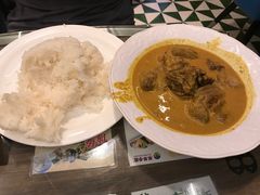 咖喱牛腩饭-翠华餐厅
