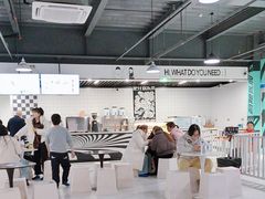 -极限PLAY运动娱乐新世界·团建派对表演休闲馆·室内高空游乐园