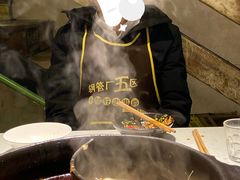 -钢管厂五区小郡肝串串香(奥克斯广场锦城万达店)