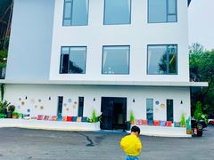 -华凌山庄·隐湖栖
