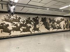 -体育场(地铁站)