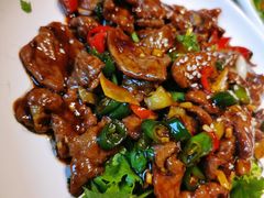 -魏铭鱼头捞饭(晋阳路店)