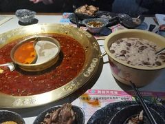 -哥老官重庆美蛙鱼头(龙湖杭州金沙天街店)