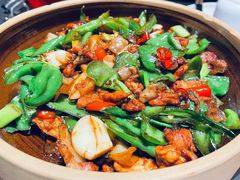 辣椒炒肉-鸽子侯·家宴·平价海鲜(市图书馆店)