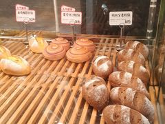 -烫面包·面包烘焙(绿地缤纷城店)