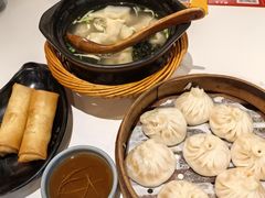 -馋三尺蟹粉小笼(人民广场店)