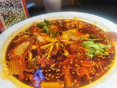 -万重锦·人文川菜馆(骡马市店)