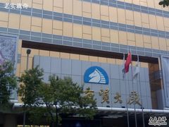 -广州白马服装市场