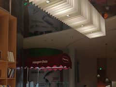 -涨巢·潮玩水疗局