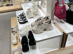 -hotwind热风(重庆悦荟店)