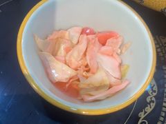 -休记光头香辣蟹干锅(绵竹店)