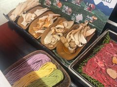 -芸山季·云南野生菌火锅(人民广场来福士店)