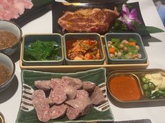 -红沃鳗鱼黑牛烤肉店(不老街店)
