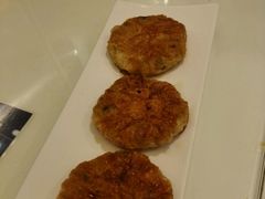 -新大咀港式茶餐厅(宝山万达店)