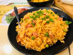 -来龙里 精致 东南亚餐室(万象城店)