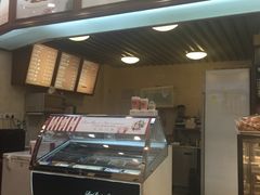 -红宝石·鲜奶小方·海派西点房(浦三店)