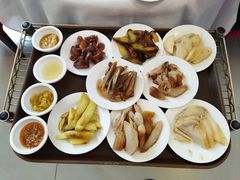 -天宜隆蘑菇宴火锅(石景山旗舰店)