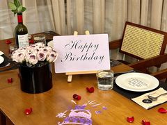 -Mark&Mars Restaurant