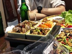 -那家老院子东北菜·饺子·小鸡炖蘑菇(艳华街店)