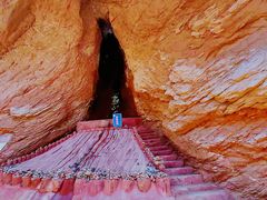 -天山神秘大峡谷