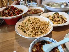 -严记小天府酸菜鱼(西四路店)