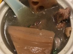 -丹江口渔村·湘味厨房(桃园店)