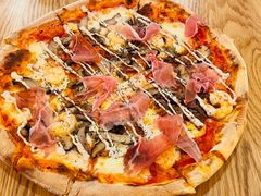 -城市大道红炉披萨烘焙坊