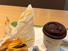 -麦当劳(杭州西湖银泰百货店)