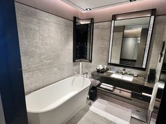 -深圳前海华侨城JW万豪酒店光之翼·港湾尚膳