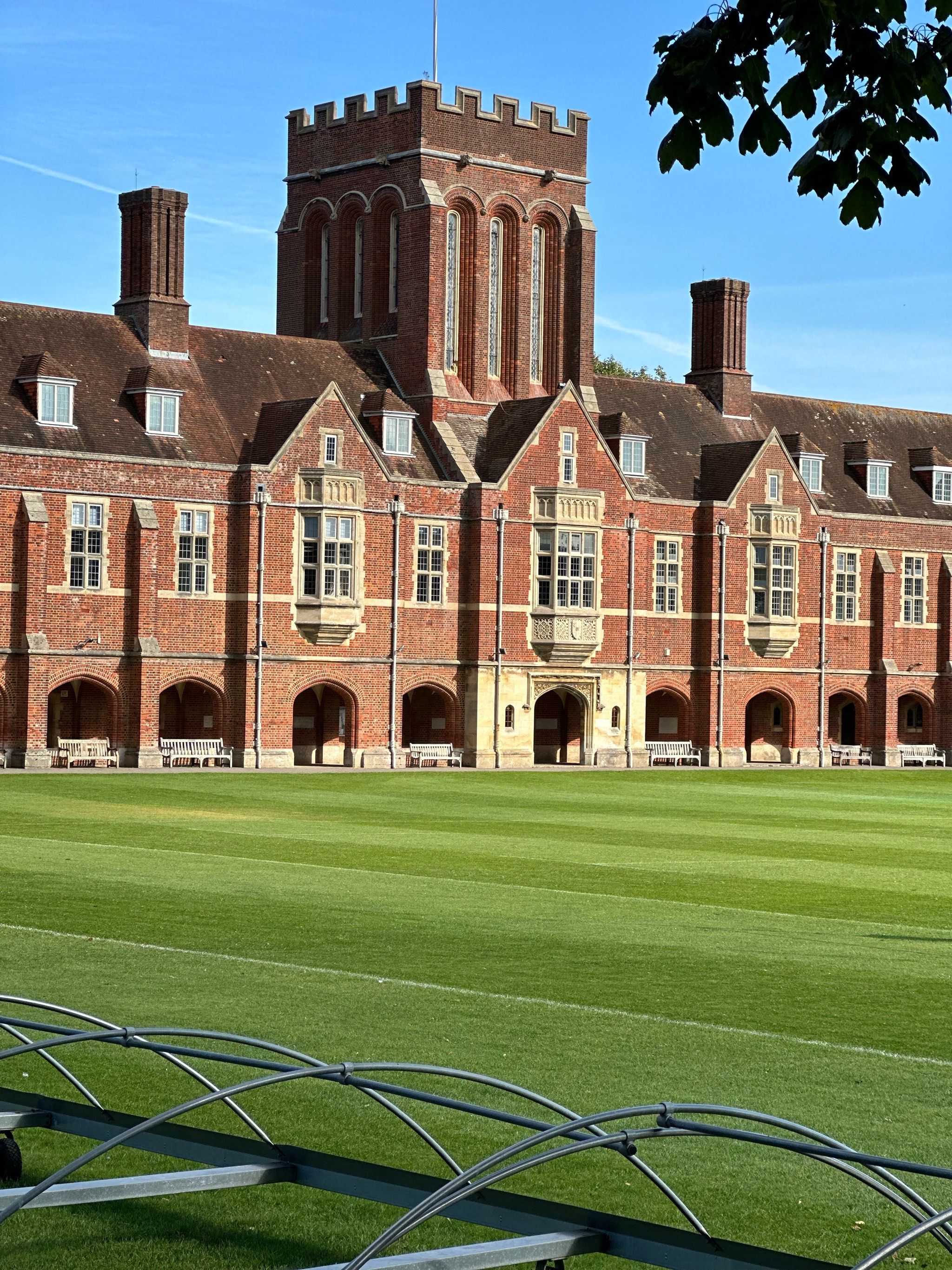 小镇子里的初中!这么美的吗?