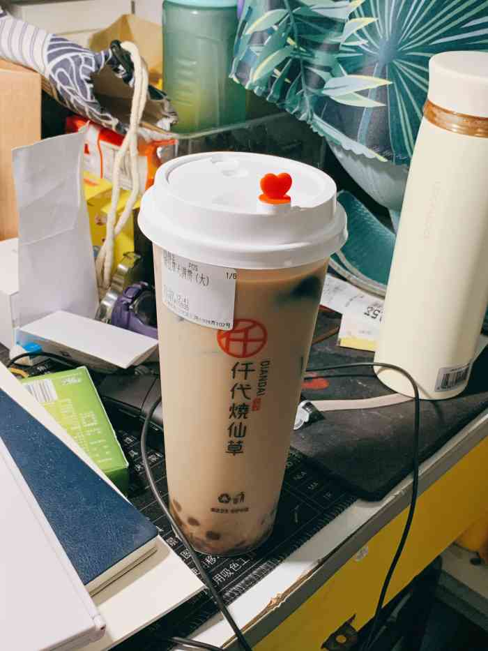 仟代烧仙草-"今天去了松江一趟吧,发现这个"仟代烧仙草.