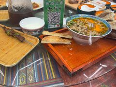 -乡村馕坑肉·烧烤·新疆菜·本地人更爱吃(阿勒泰首店)