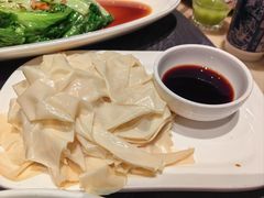 -梁家大院•农家菜(昆山会展中心店)