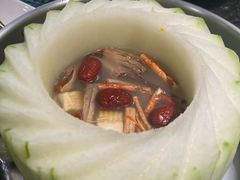 -得意咚瓜·顺德鱼生·冬瓜火锅(深圳首店)