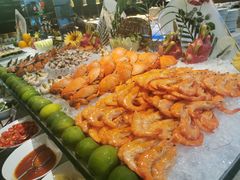 -飨食汇全日制餐厅·昆山皇冠假日酒店(九方店)