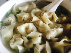 -周震馄饨