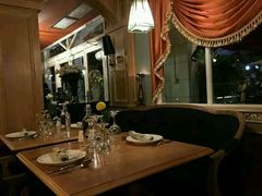 -火车头法国西餐厅