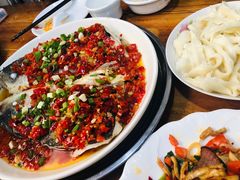 特色剁椒鱼头-湖南湘菜馆(东湘缘二店)