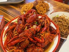 -冶建镜子·老南昌大排档·江西虾王(总店)