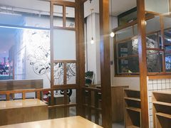 大堂-怪物的冰与火(天虹商场中山路店)