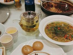 -沪华海鲜大酒楼(南汇店)