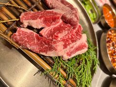 -草家酱蟹炭火烤肉店(珲春南路一店)